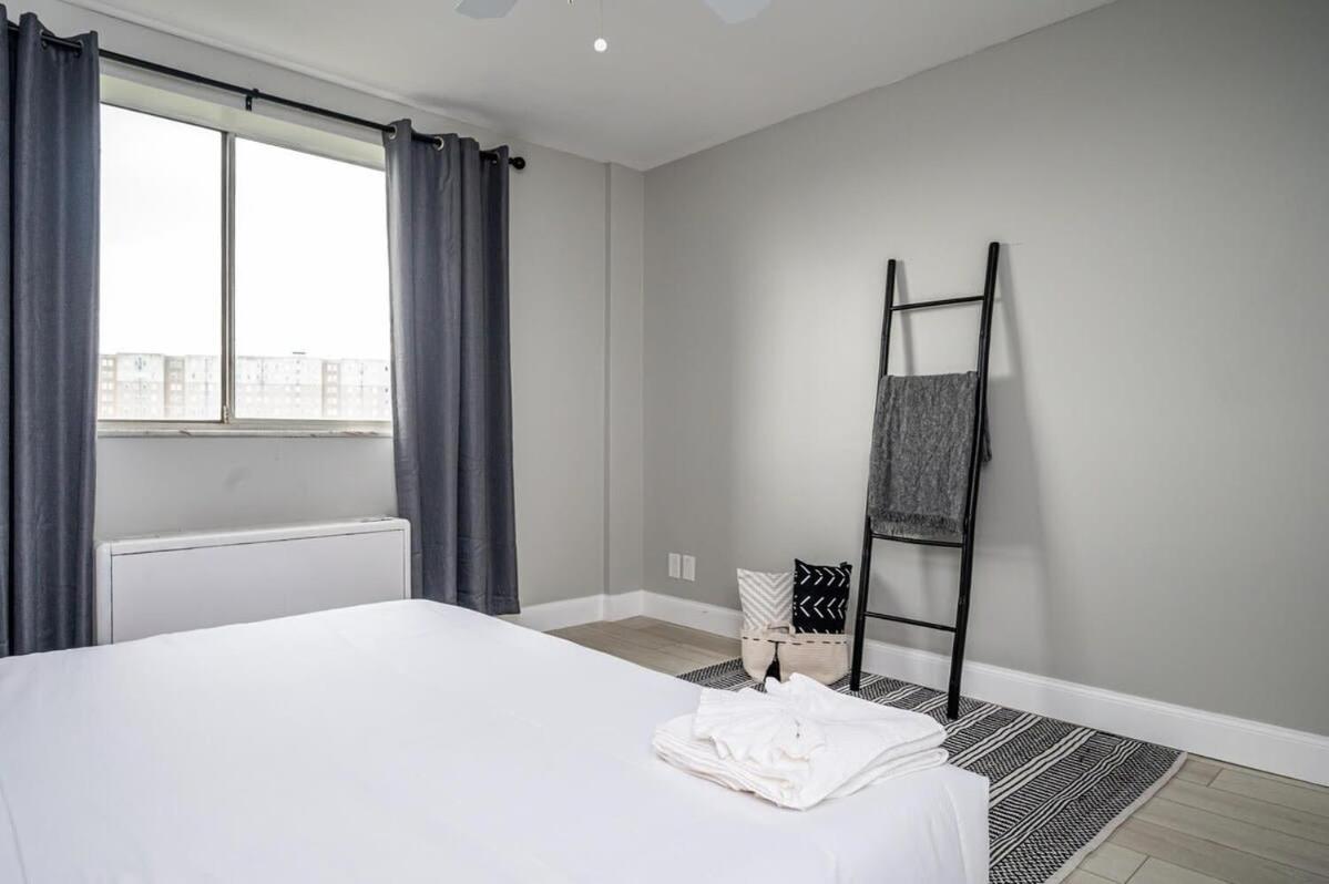فيلا Atl Downtown 2Br King Bed Free Parking Lm1003 أتلانتا المظهر الخارجي الصورة